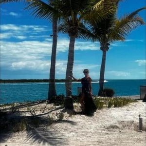 Meet your Posher, Annie